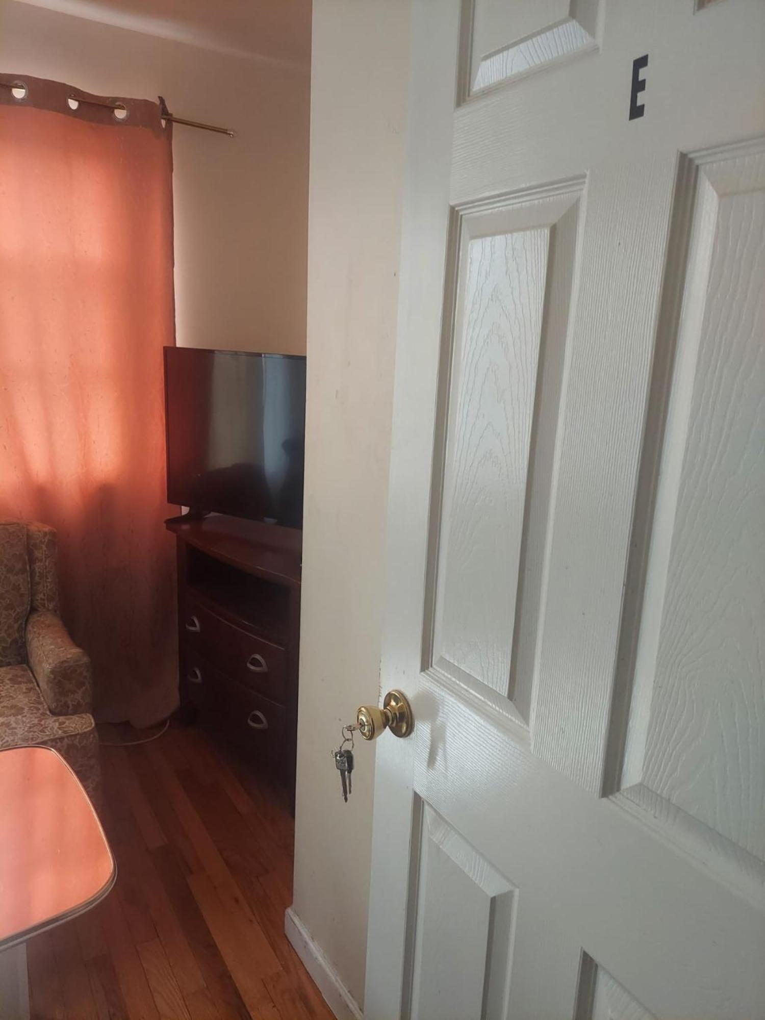 Crystal Room 1 Guest House Near 12Mins To Ewr Airport / Prudential / Njit / Penn Station Newark Luaran gambar
