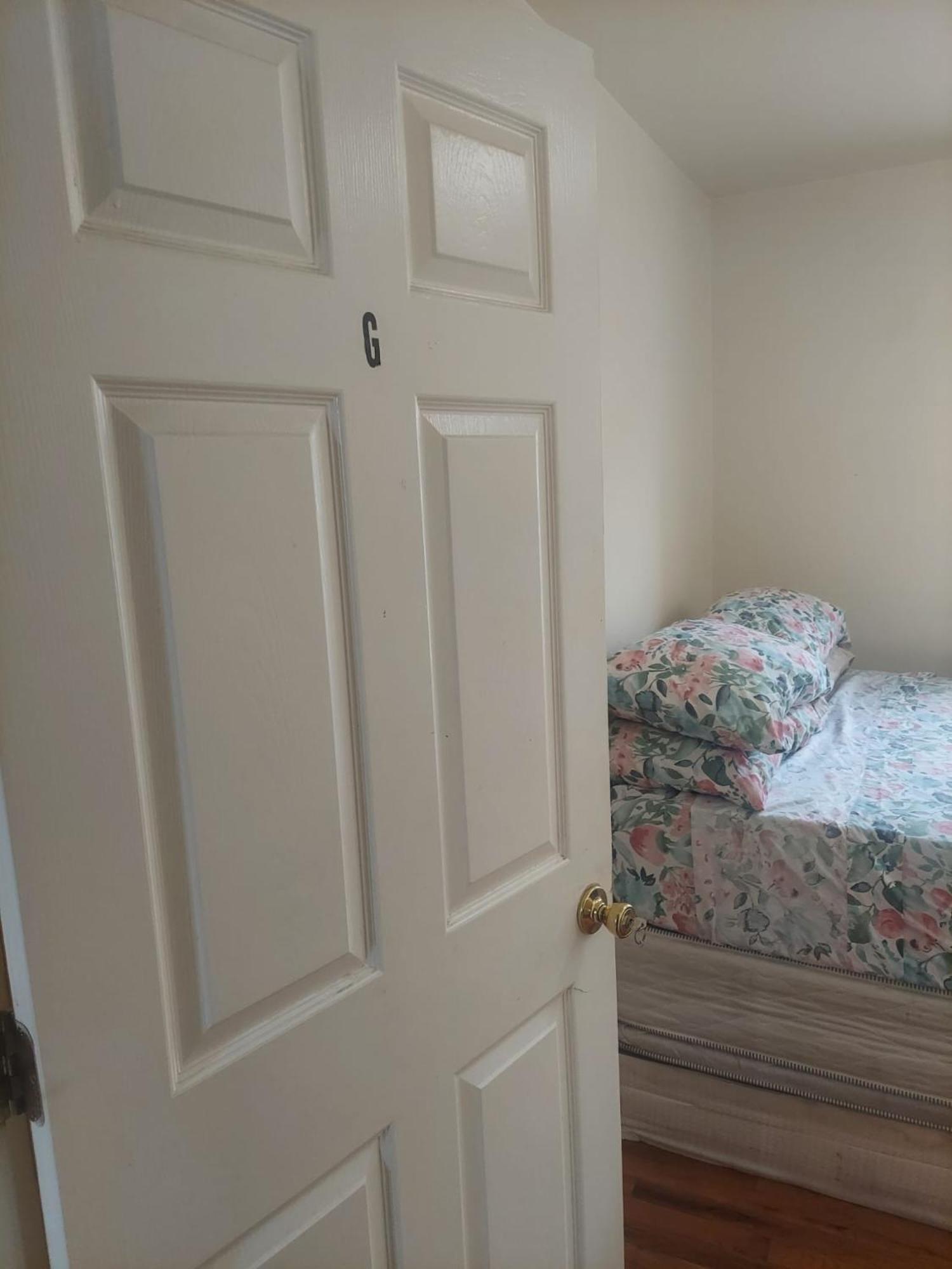 Crystal Room 1 Guest House Near 12Mins To Ewr Airport / Prudential / Njit / Penn Station Newark Luaran gambar