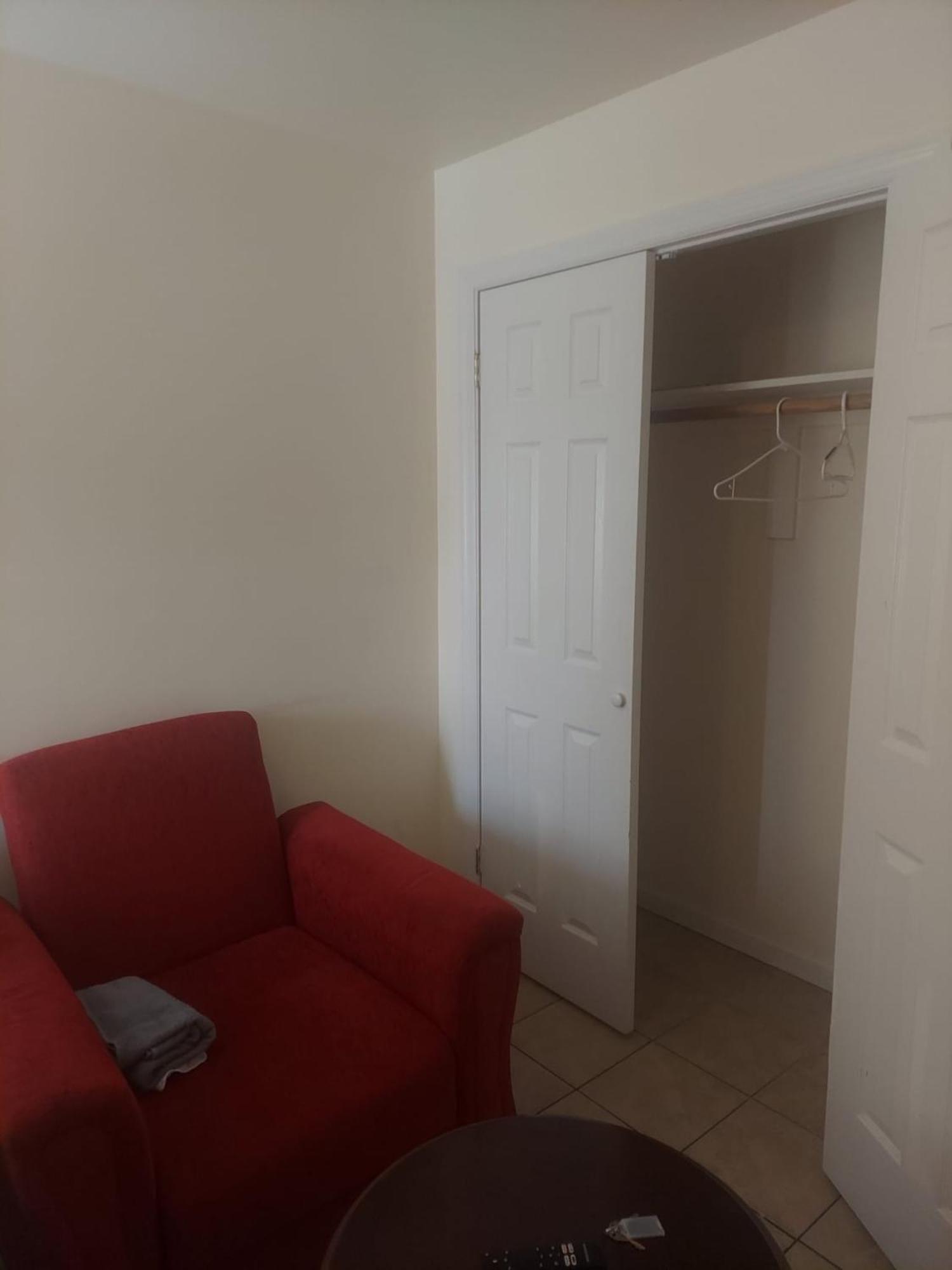 Crystal Room 1 Guest House Near 12Mins To Ewr Airport / Prudential / Njit / Penn Station Newark Luaran gambar